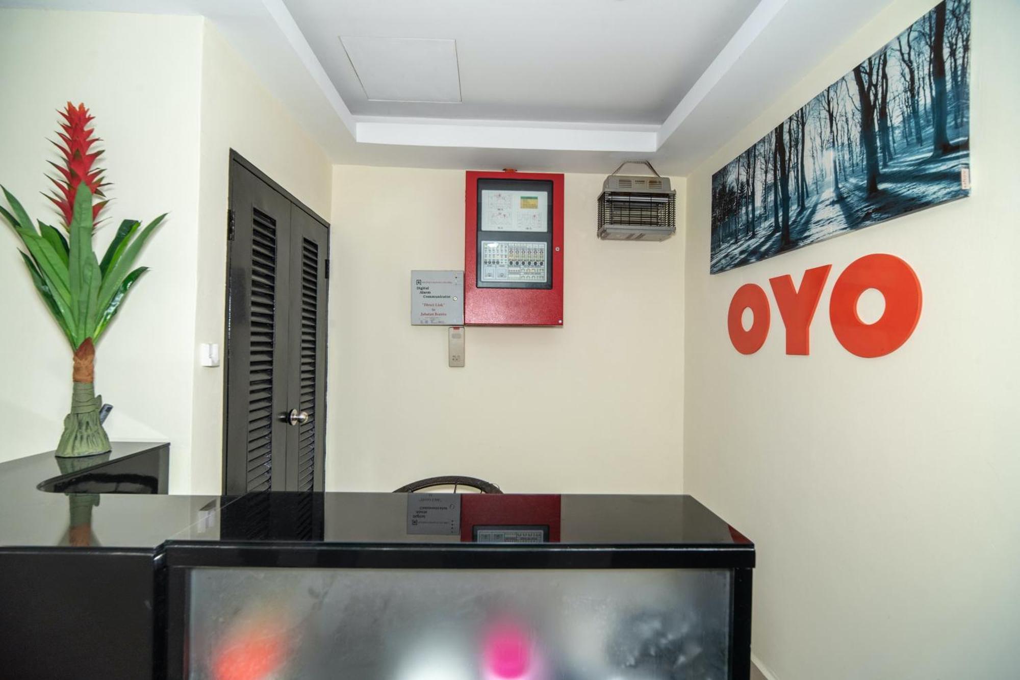 Super Oyo 89965 Stay Inn II Kota Kinabalu Buitenkant foto