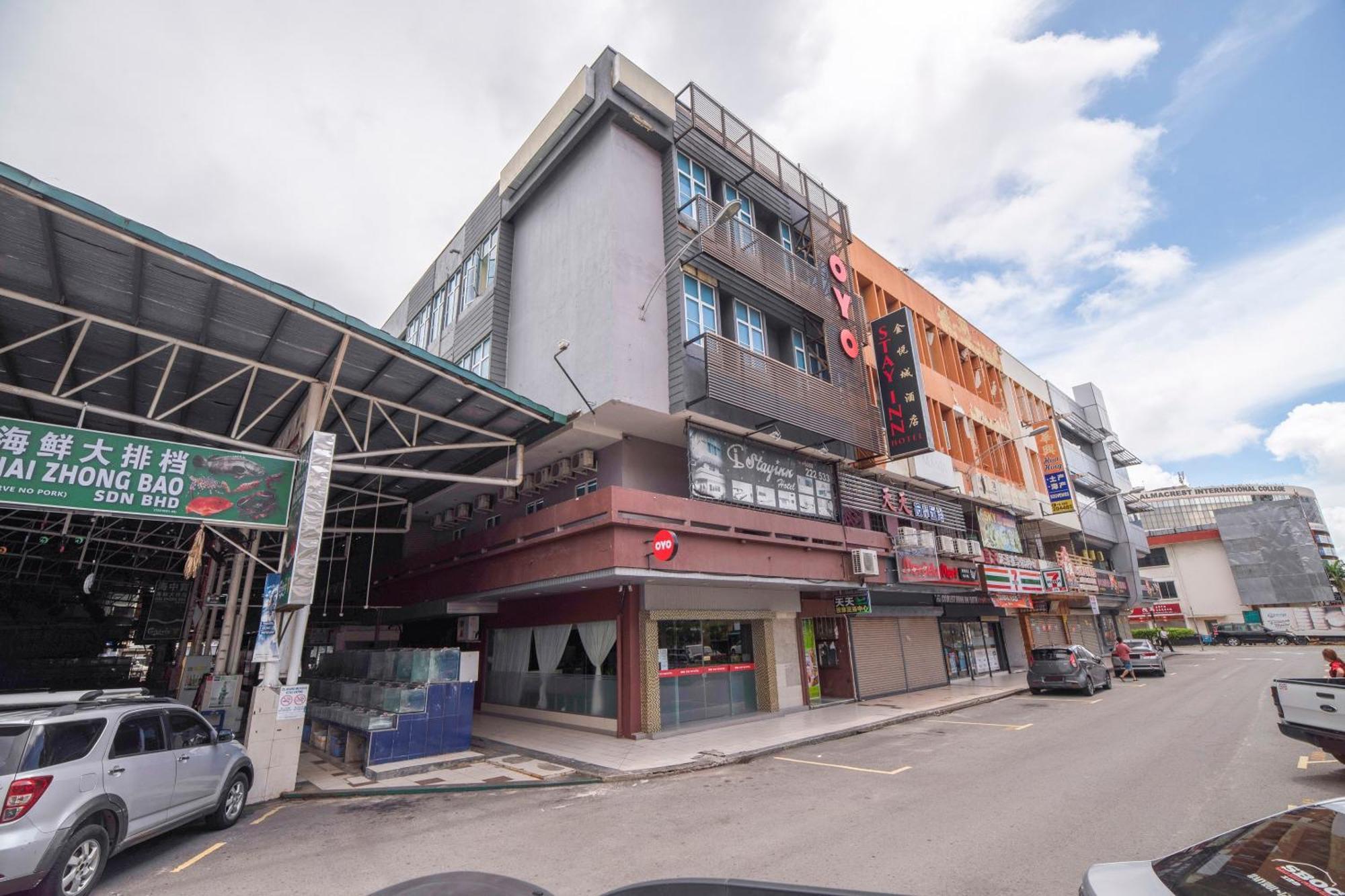 Super Oyo 89965 Stay Inn II Kota Kinabalu Buitenkant foto